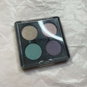 MAC Sweetie Cakes x4 Quad Eye Shadow Palette NEW